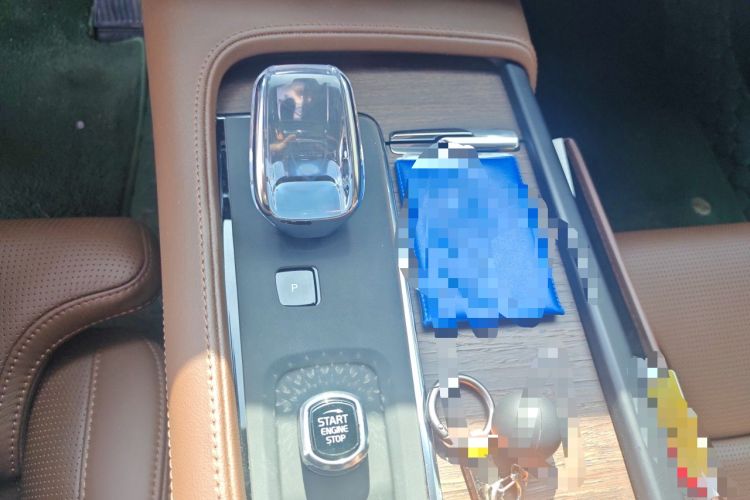 Used Volvo S90 2025 B5 Zhiya Luxury Edition Gear Lever