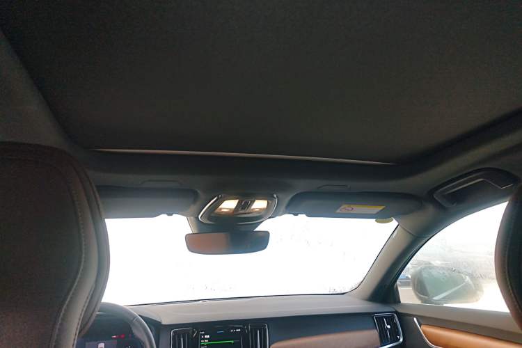 Used Volvo S90 2025 B5 Zhiyi Luxury Edition Headliner