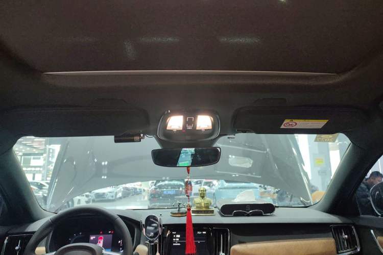 Used Volvo S90 2025 B5 Zhiyi Luxury Edition Headliner