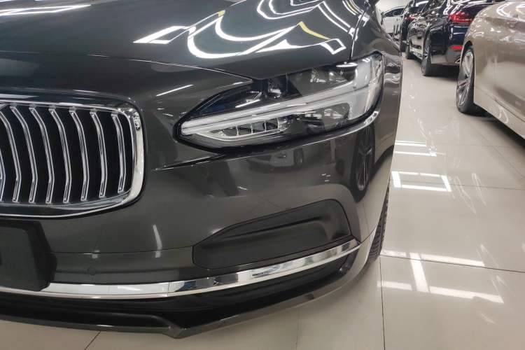 Used Volvo S90 2025 B5 Zhiyi Luxury Edition Left Front Headlight