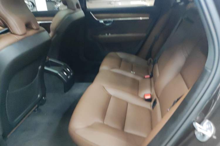 Used Volvo S90 2025 B5 Zhiyi Luxury Edition Left Rear Seat