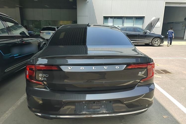 Used Volvo S90 2025 B5 Zhiya Luxury Edition Rear