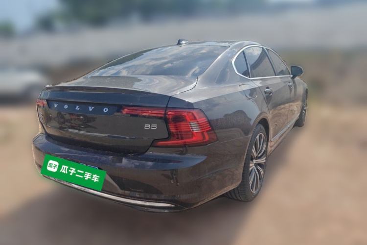 Used Volvo S90 2025 B5 Zhiya Luxury Edition Rear Right 45 Deg