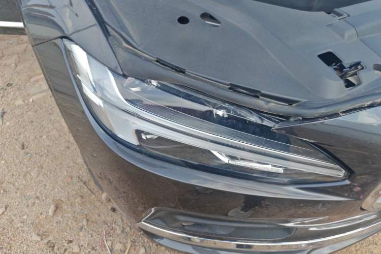 Used Volvo S90 2025 B5 Zhiya Luxury Edition Right Front Headlight