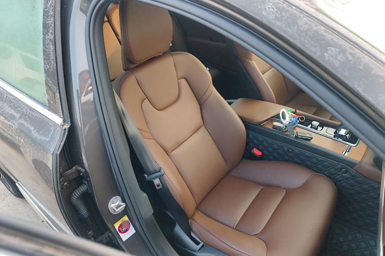 Used Volvo S90 2025 B5 Zhiyi Luxury Edition Right Front Seat
