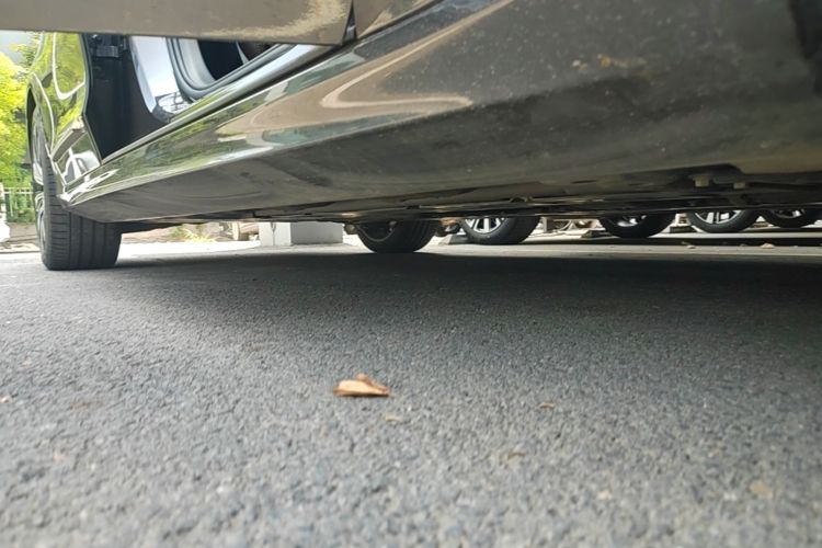 Used Volvo S90 2025 B5 Zhiya Luxury Edition Right Side Sill