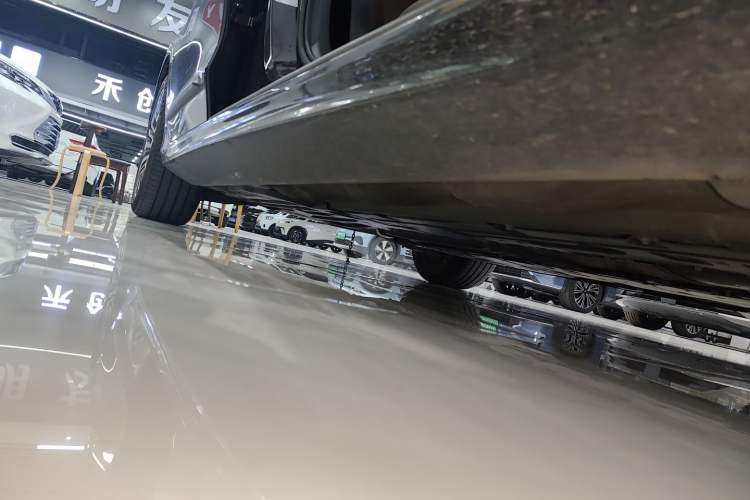 Used Volvo S90 2025 B5 Zhiyi Luxury Edition Right Side Sill