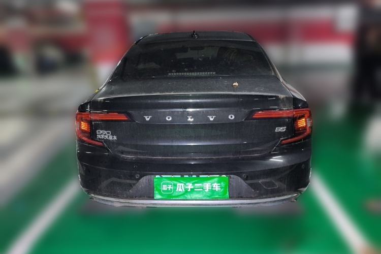 Used Volvo S90 2025 B5 Zhiyuan Luxury Edition Rear