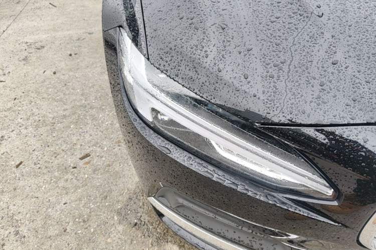 Used Volvo S90 2025 B5 Zhiyuan Luxury Edition Right Front Headlight