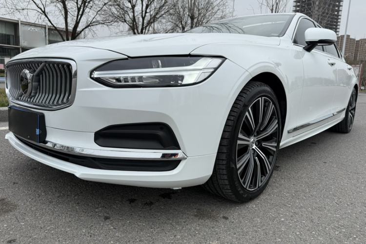 Used Volvo S90 2025 B5 Zhiyuan Luxury Edition Exterior 1