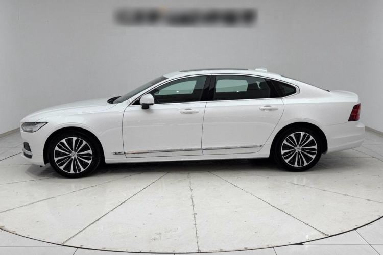 Used Volvo S90 2025 B5 Zhiyi Luxury Edition Exterior 3