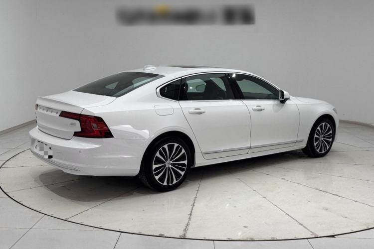 Used Volvo S90 2025 B5 Zhiyi Luxury Edition Exterior 5