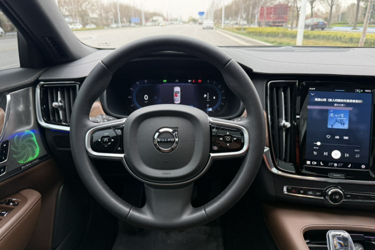 Used Volvo S90 2025 B5 Zhiyuan Luxury Edition Interior 2