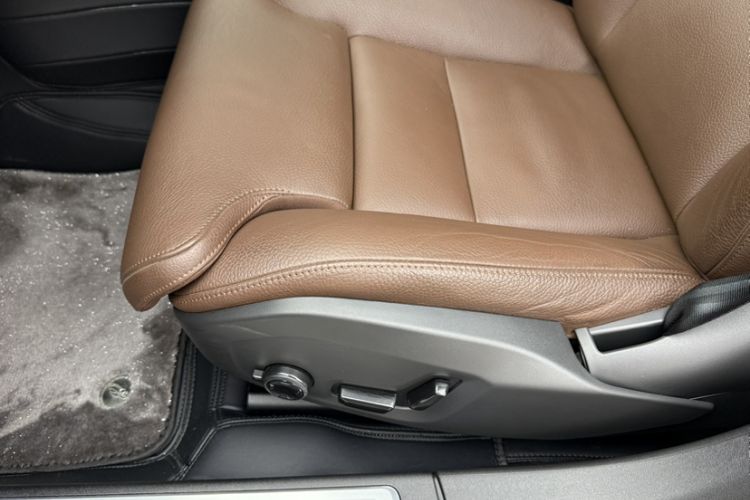 Used Volvo S90 2025 B5 Zhiyuan Luxury Edition Interior 6
