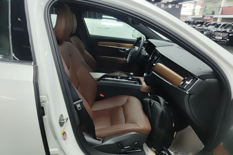 Used Volvo S90 2025 B5 Zhiyi Luxury Edition Right Front Seat