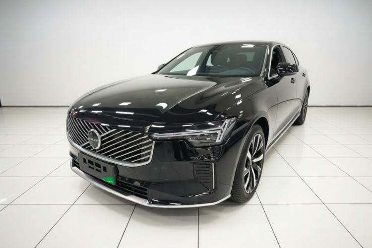 Volvo S90 2026 B5 Zhiyi Luxury Edition