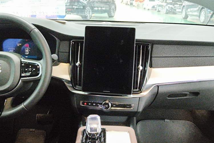 Used Volvo S90 2026 B5 Zhiyuan Luxury Edition Audio And AC Panel