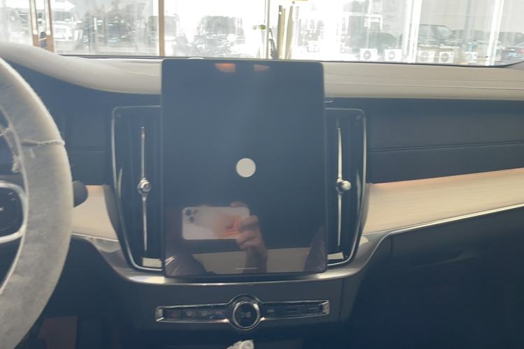 Used Volvo S90 2026 B5 Zhiyuan Luxury Edition Audio And AC Panel