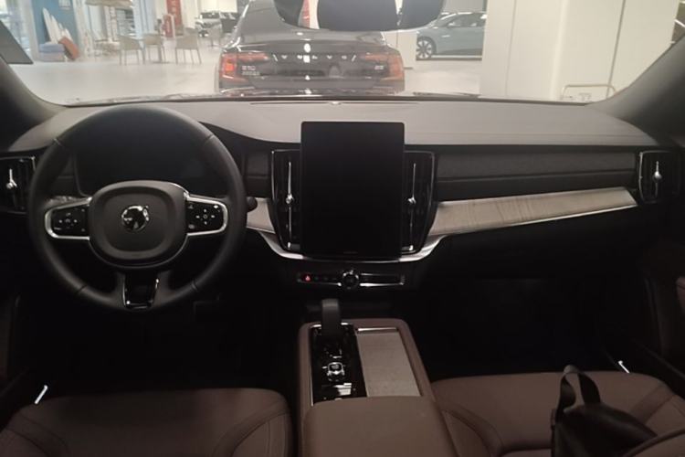 Used Volvo S90 2026 B5 Zhiyi Luxury Edition Center Console