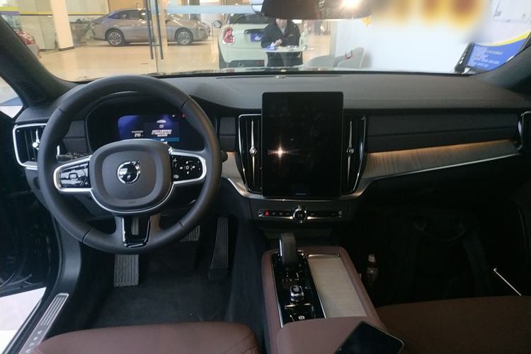 Used Volvo S90 2026 B5 Zhiyi Luxury Edition Center Console