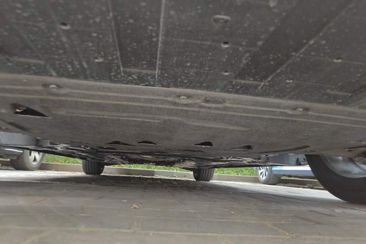 Used Volvo S90 2026 B5 Zhiyi Luxury Edition Chassis Front