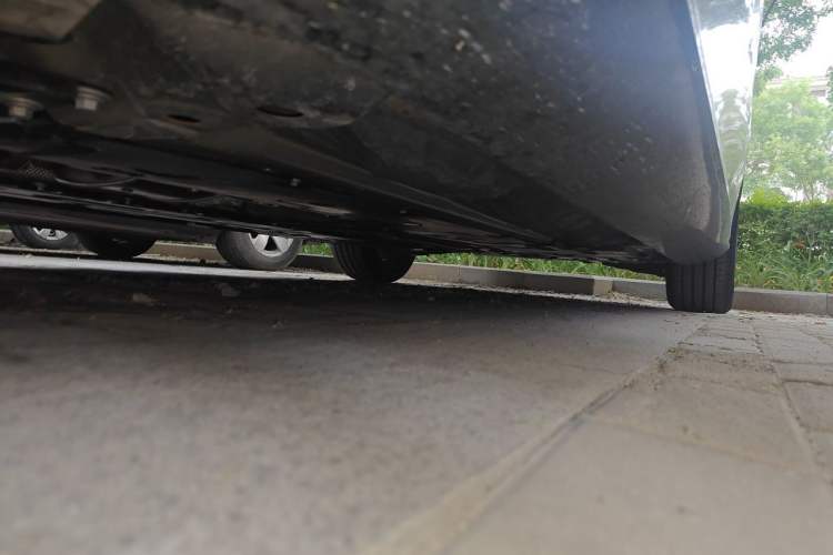Used Volvo S90 2026 B5 Zhiyi Luxury Edition Chassis Front Left