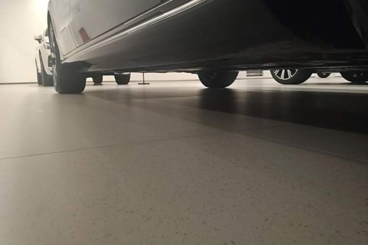 Used Volvo S90 2026 B5 Zhiyi Luxury Edition Chassis Front Right