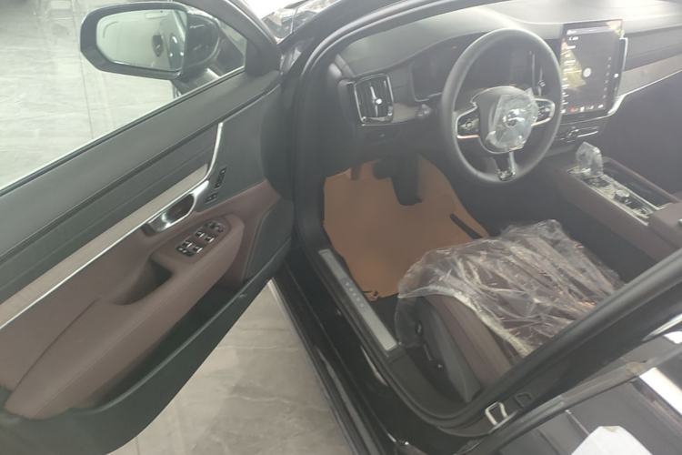 Used Volvo S90 2026 B5 Zhiyi Luxury Edition Driver Seat