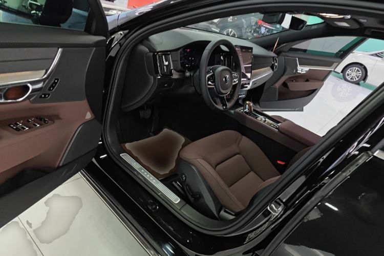 Used Volvo S90 2026 B5 Zhiyi Luxury Edition Driver Seat