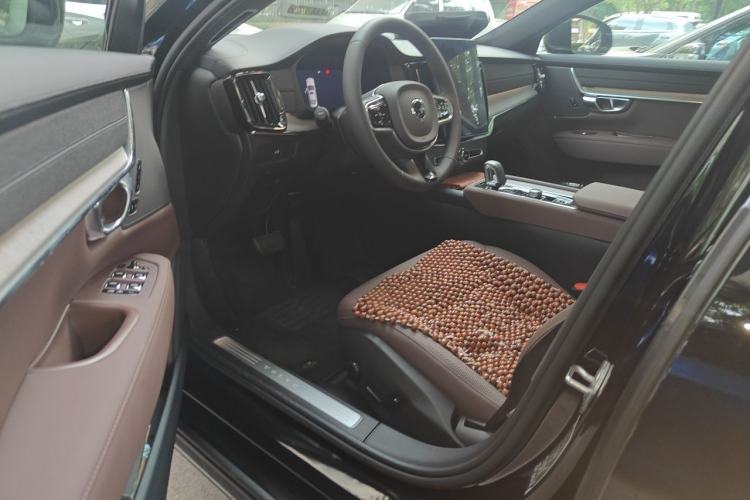 Used Volvo S90 2026 B5 Zhiyi Luxury Edition Driver Seat