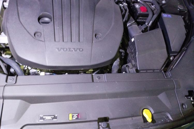 Used Volvo S90 2026 B5 Zhiya Luxury Edition Engine Bay