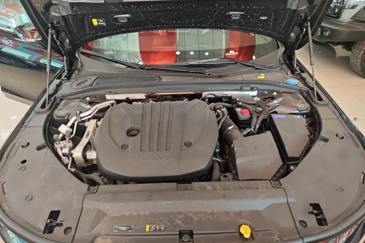 Used Volvo S90 2026 B5 Zhiyuan Luxury Edition Engine Bay