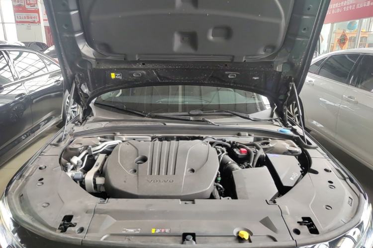 Used Volvo S90 2026 B5 Zhiyuan Luxury Edition Engine Bay