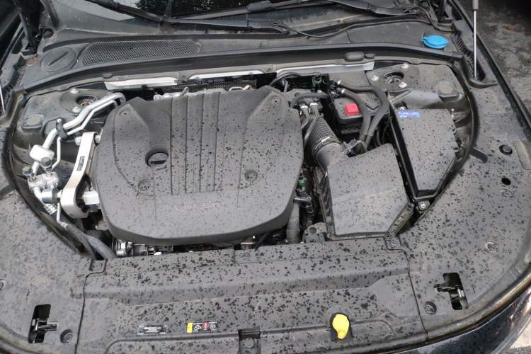 Used Volvo S90 2026 B5 Zhiyuan Luxury Edition Engine Bay