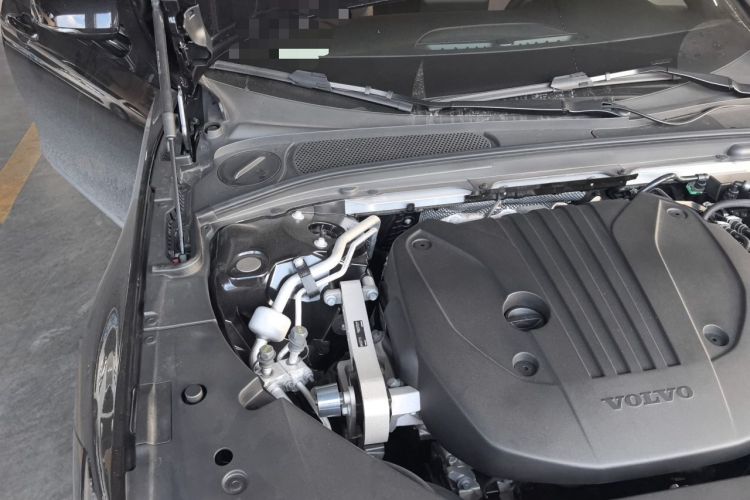 Used Volvo S90 2026 B5 Zhiyuan Luxury Edition Engine Bay Right