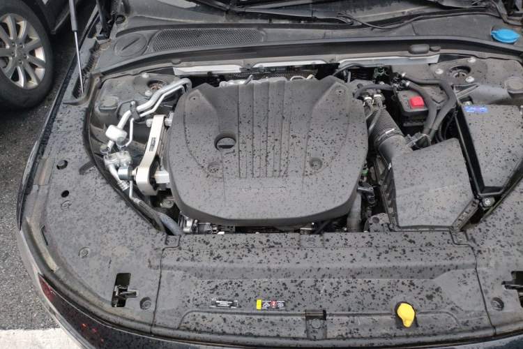 Used Volvo S90 2026 B5 Zhiyuan Luxury Edition Engine Bay Right