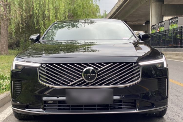 Used Volvo S90 2026 B5 Zhiyuan Luxury Edition Exterior 1