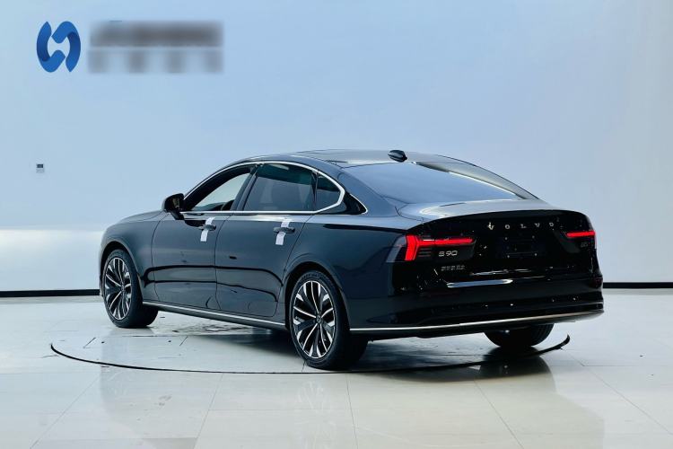 Used Volvo S90 2026 B5 Zhiya Luxury Edition Exterior 3