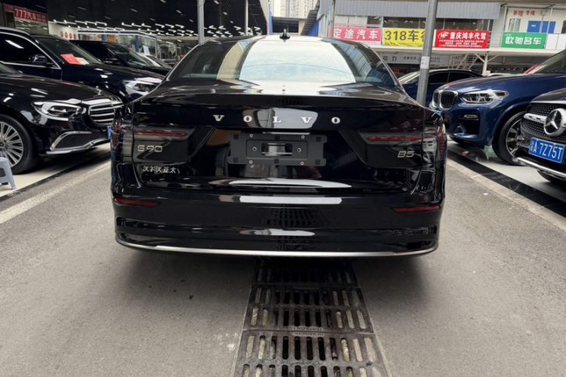 Used Volvo S90 2026 B5 Zhiyi Luxury Edition Exterior 3