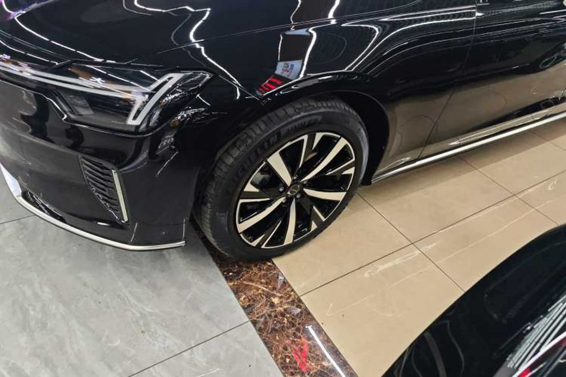 Used Volvo S90 2026 B5 Zhiyi Luxury Edition Exterior 4