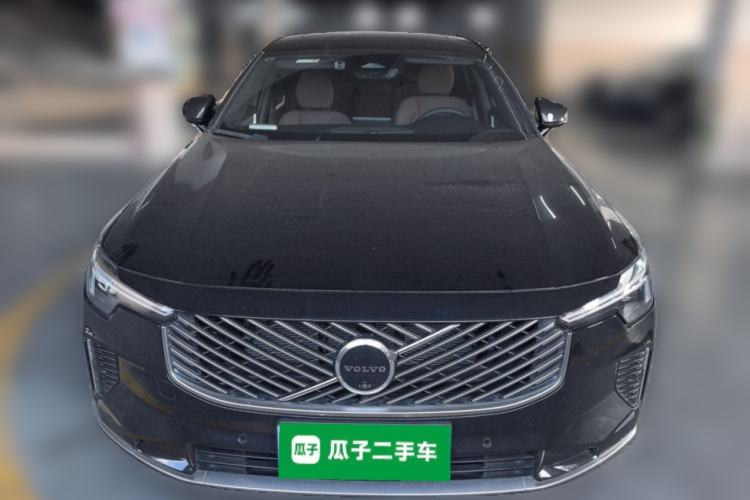 Used Volvo S90 2026 B5 Zhiyuan Luxury Edition Front