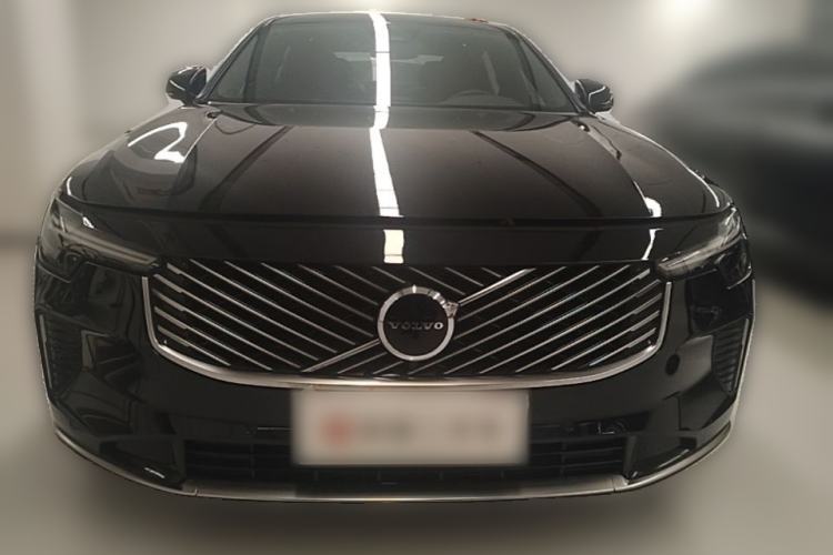 Used Volvo S90 2026 B5 Zhiyi Luxury Edition Front