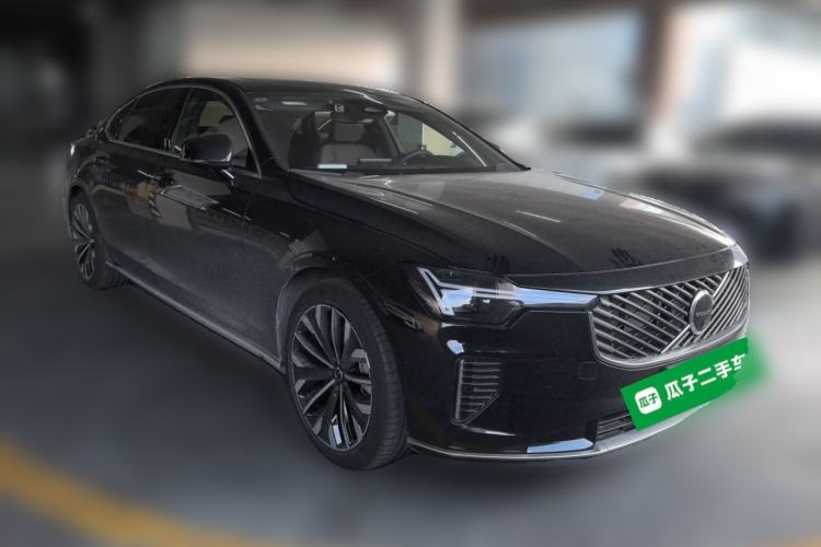 Used Volvo S90 2026 B5 Zhiyuan Luxury Edition Front Right 45 Deg