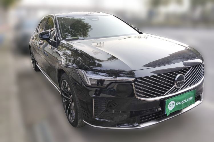 Used Volvo S90 2026 B5 Zhiyuan Luxury Edition Front Right 45 Deg
