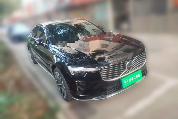 Used Volvo S90 2026 B5 Zhiyuan Luxury Edition Front Right 45 Deg