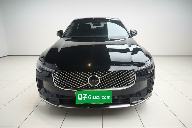 Used Volvo S90 2026 B5 Zhiyi Luxury Edition Front