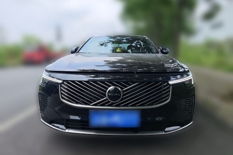 Used Volvo S90 2026 B5 Zhiyi Luxury Edition Front