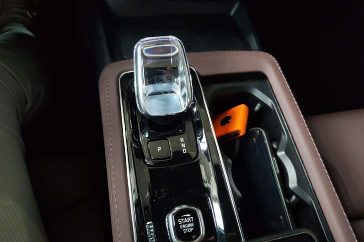Used Volvo S90 2026 B5 Zhiyuan Luxury Edition Gear Lever