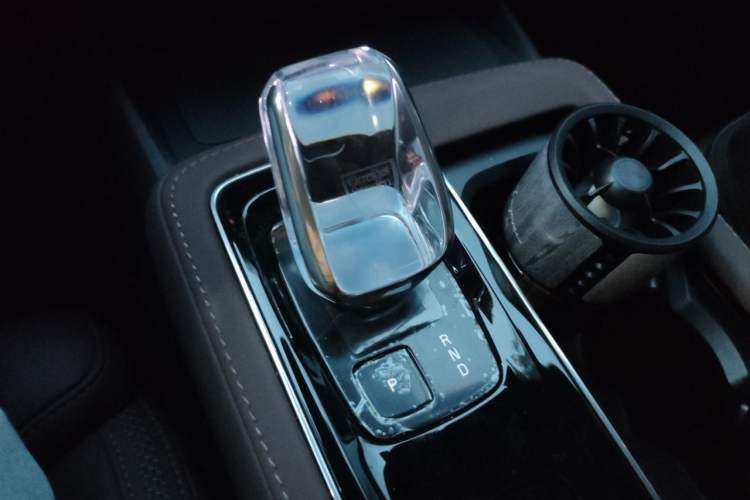 Used Volvo S90 2026 B5 Zhiyuan Luxury Edition Gear Lever