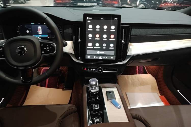 Used Volvo S90 2026 B5 Zhiyuan Luxury Edition Gear Lever
